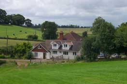 Orway Crescent Farm Bed & Breakfast,  Kentisbeare